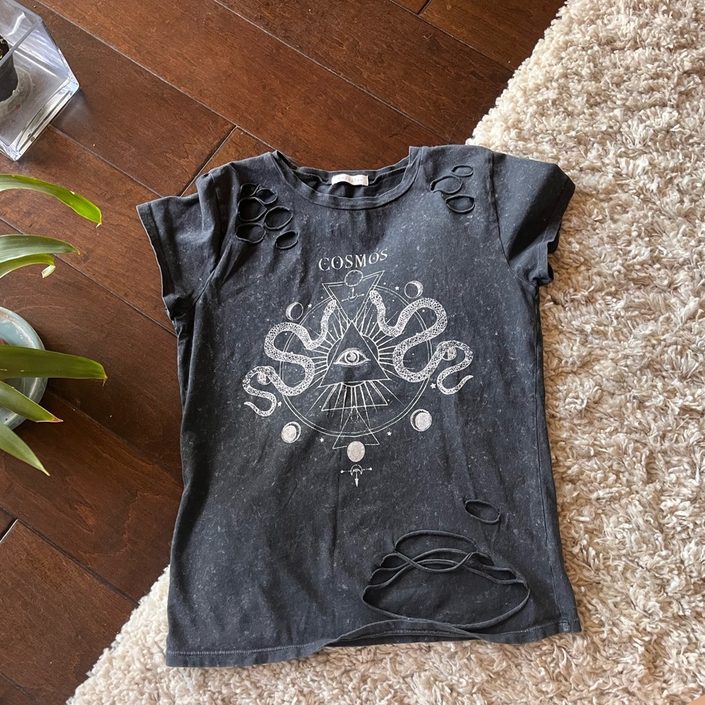 Gray T-Shirt W/ Graphic Design